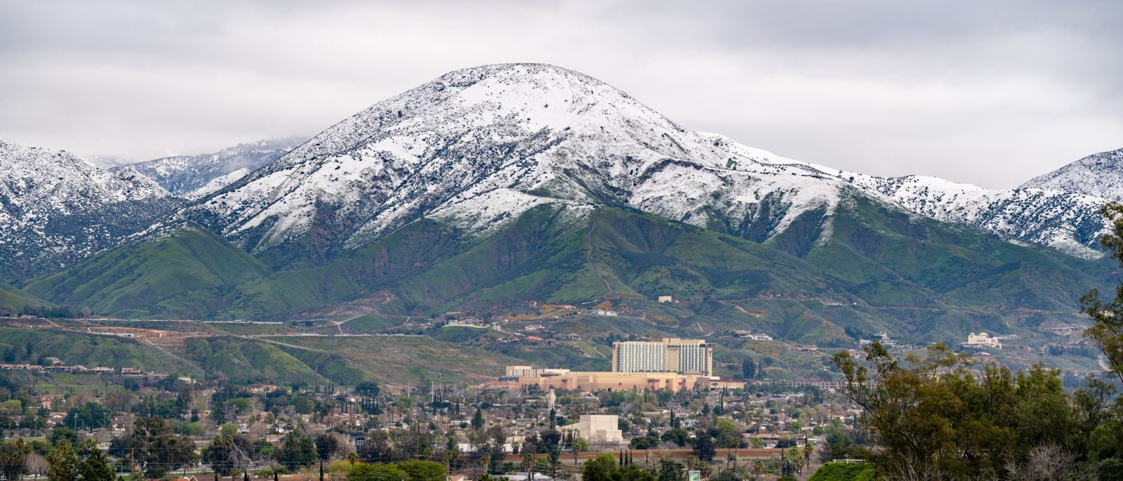 Snowy peaks above the San Fernando Valley