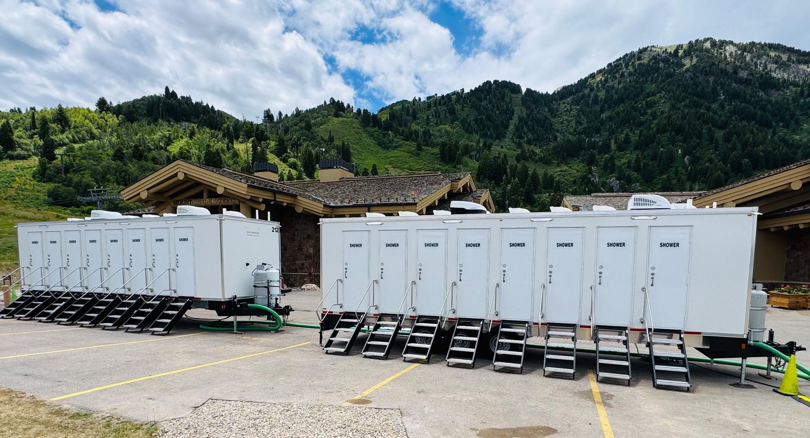 8 station shower trailer delivered around Oregon